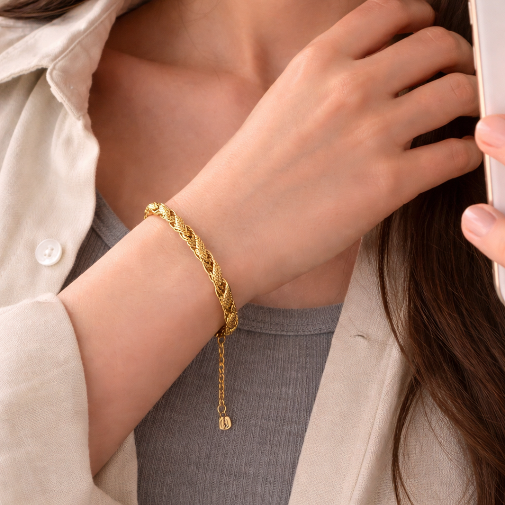Aurevya Braided Gold Bracelet