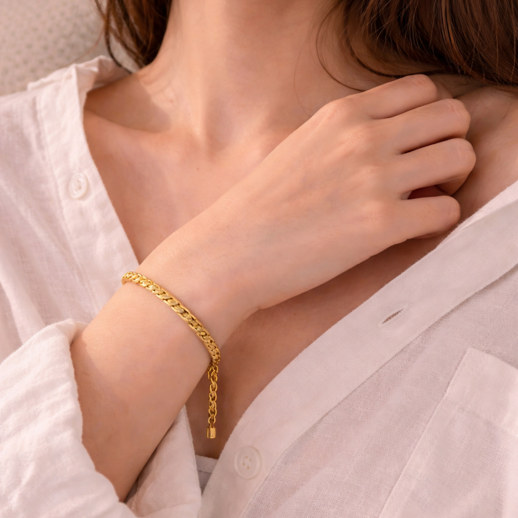 Aurevya Braided Gold Bracelet