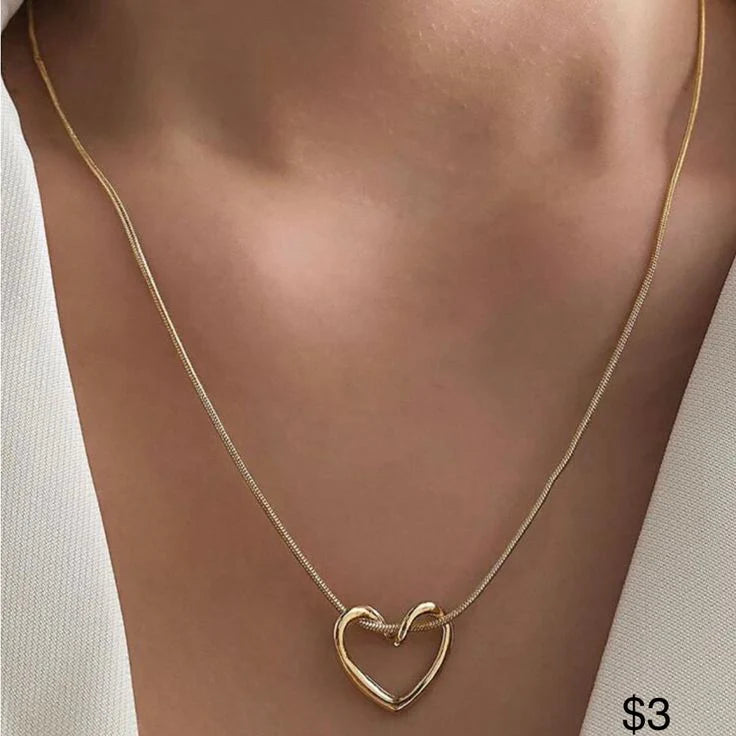Heart Loop Necklace